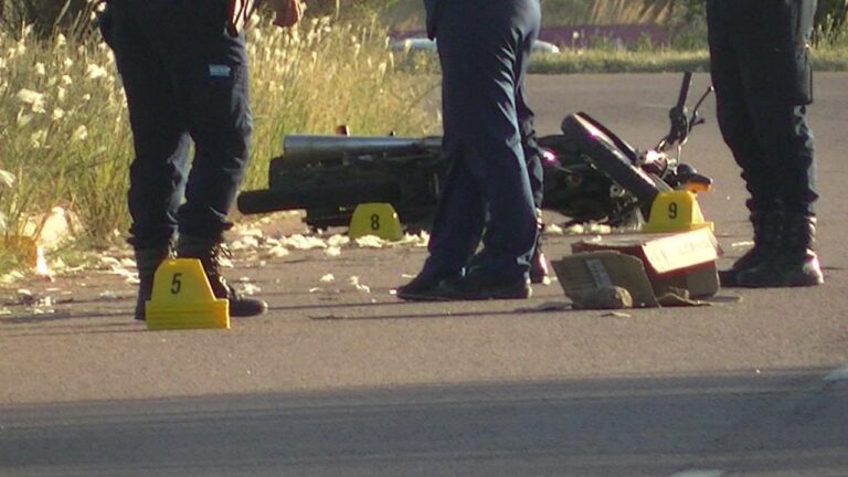 Trágico accidente de moto en la Autopista 25 de Mayo: Un joven policía perdió la vida