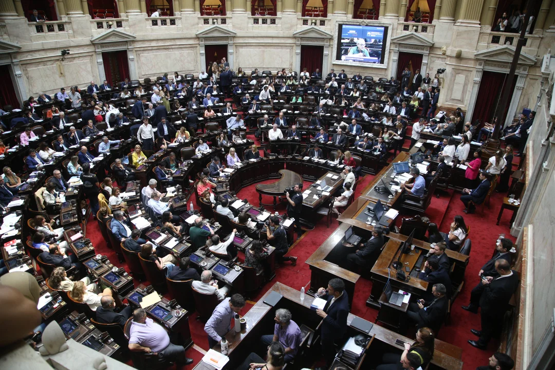 Ahora: La Cámara de Diputados aprobó la ley de Bases de Milei