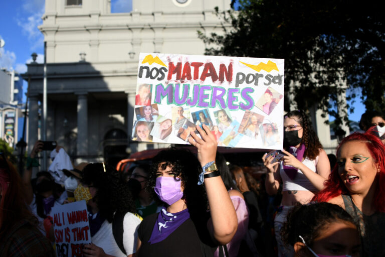 A tres días del aniversario de Ni una Menos, el Gobierno disolvió la subsecretaría de protección contra la violencia de género